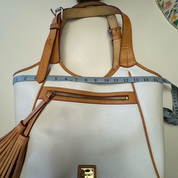 WHITE DOONEY & BOURKE - Picture 5 of 6